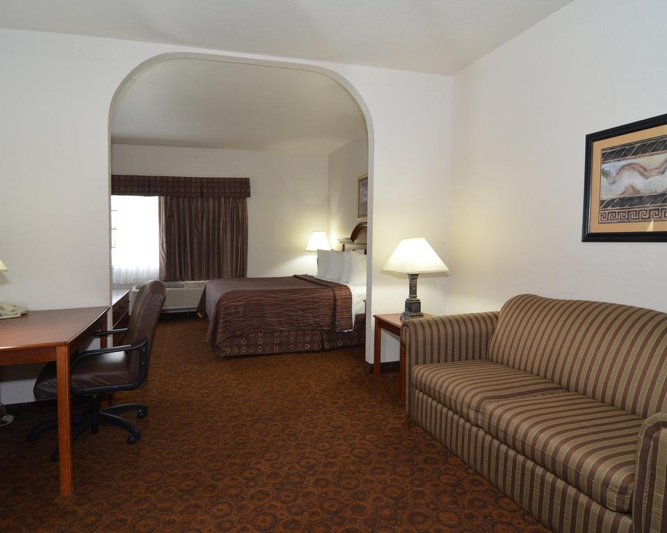 Quality Suites Сан Антонио Екстериор снимка