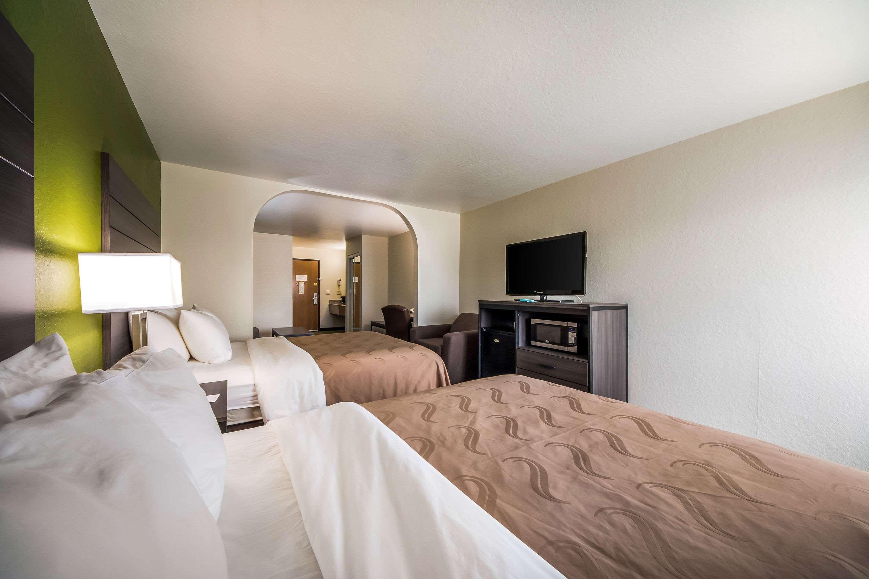 Quality Suites Сан Антонио Екстериор снимка
