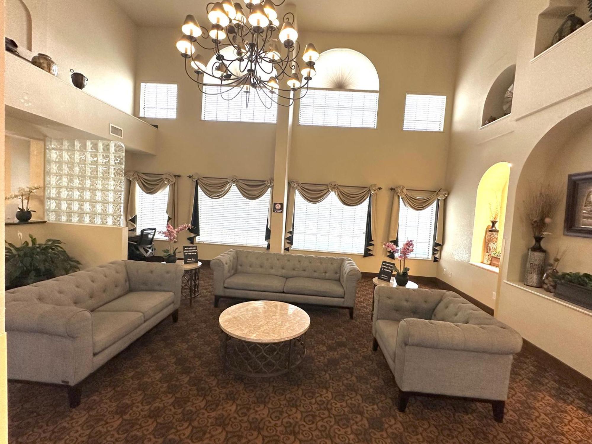 Quality Suites Сан Антонио Екстериор снимка