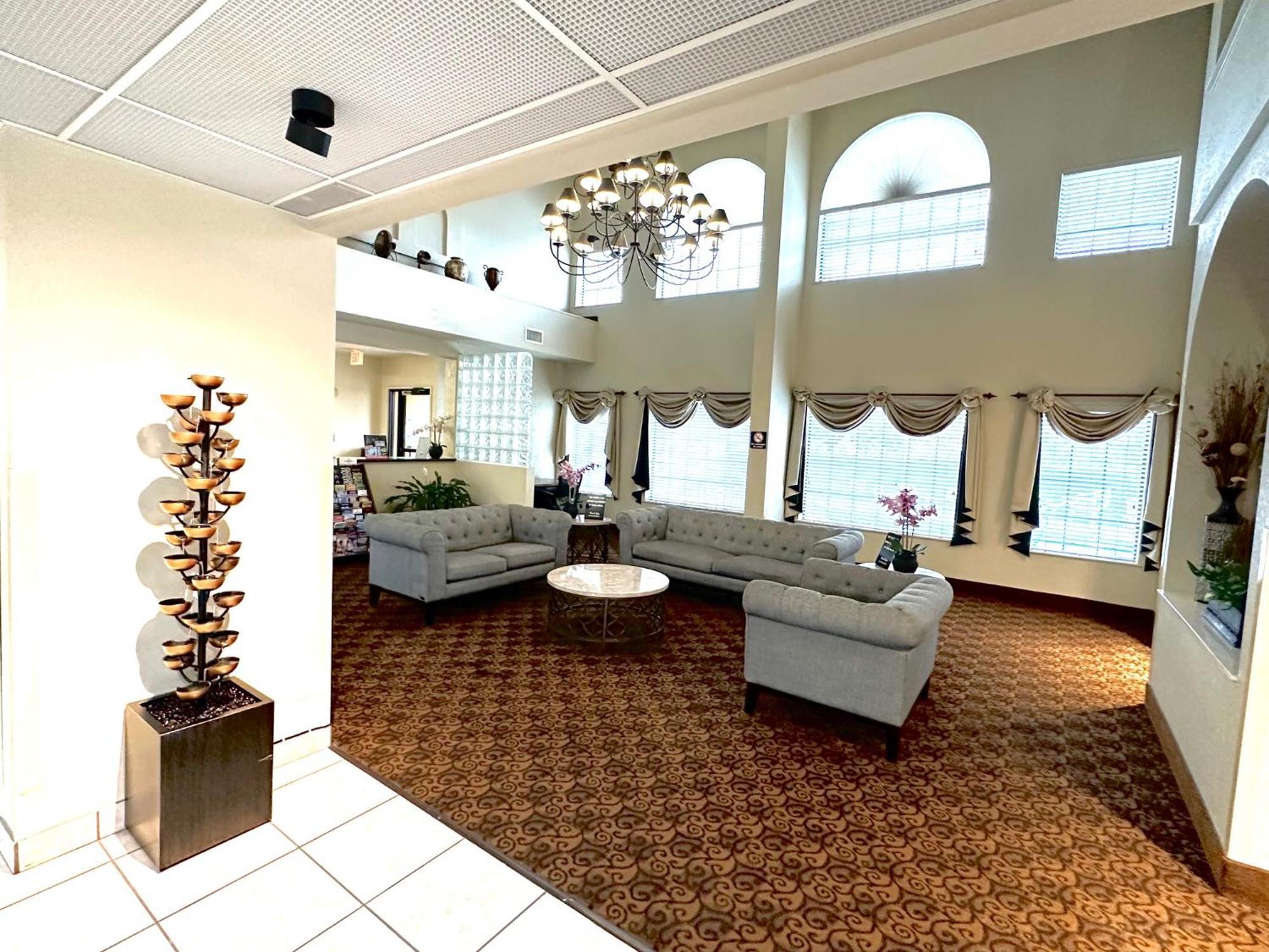 Quality Suites Сан Антонио Екстериор снимка