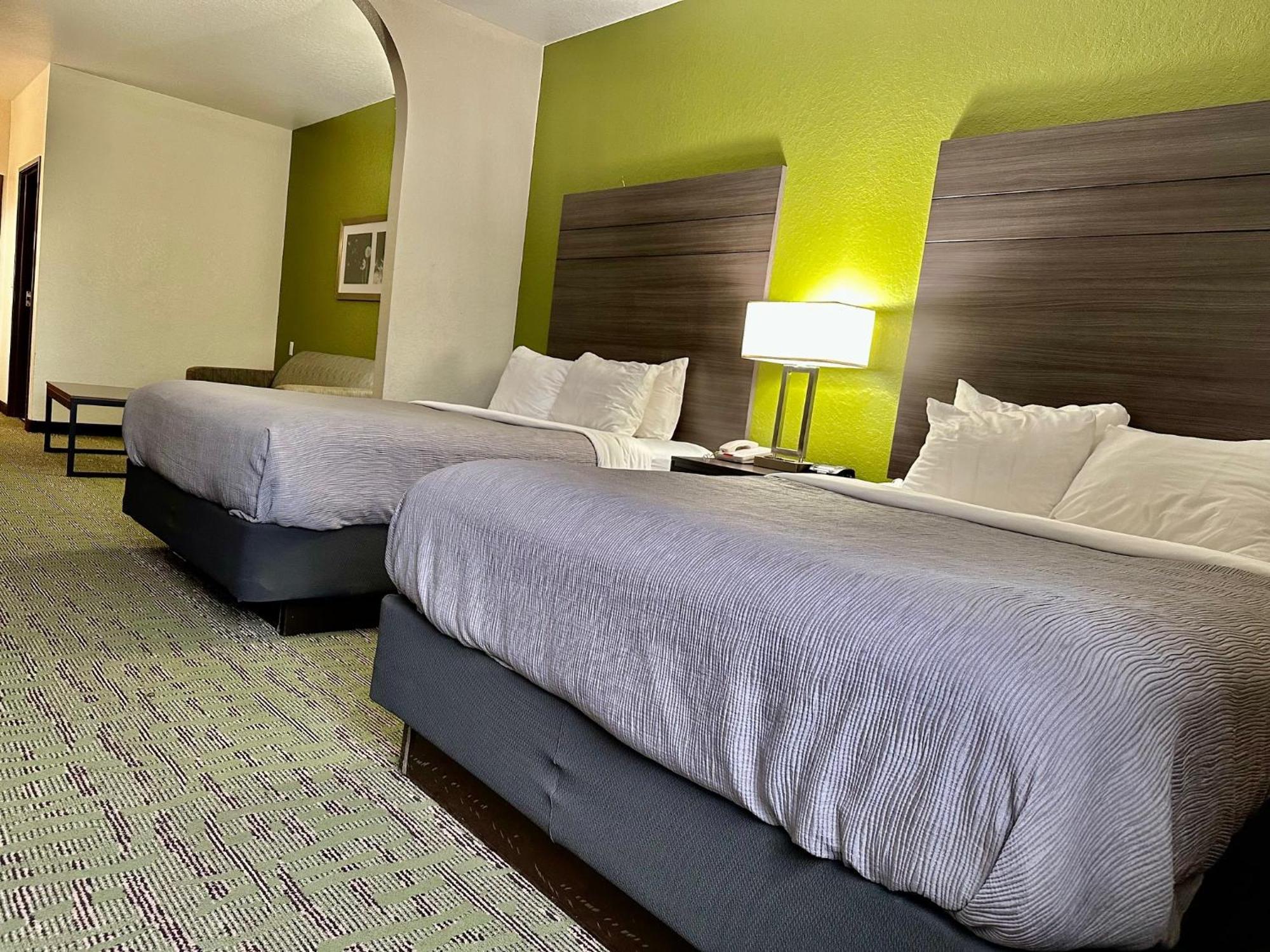 Quality Suites Сан Антонио Екстериор снимка
